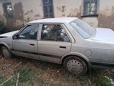 мазда 1987: Продаю на запчасти. прошу 40000 звонить по номеру — 3