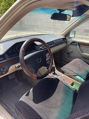 ауди б4 универсал: Mercedes-Benz W124: 1992 г., 2 л — 4