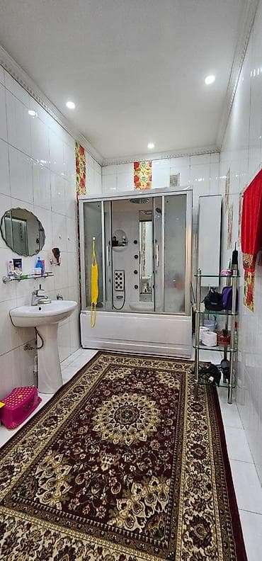 айдаркен уй: Продаётся уютный 2-х этажный дом в отличной локации: Абая/Горького — 10