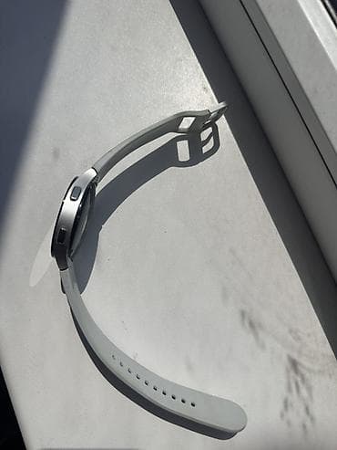 Galaxy Watch: Смарт‑часы Samsung Galaxy Watch4 (44 мм), цвет серебристый корпус + — 3