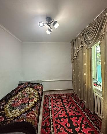 act building: ✨Продаётся дом в с. Сокулук✨ 🏡 Характеристики： • Участок - 6 соток • — 7
