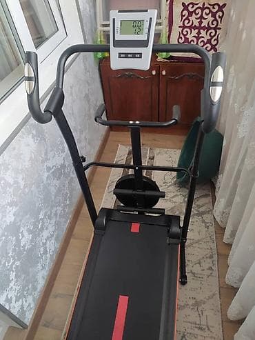 Спорттук сумкалар: Беговая дорожка для дома с механическим приводом и датчиками пульса - — 3