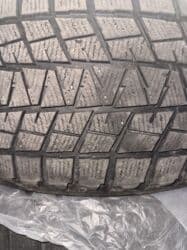 меняю на 14: Колеса в сборе 235 / 50 / R 20, Зима, Комплект, Внедорожные (АТ/МТ), Литые, отверстий - 5 — 6