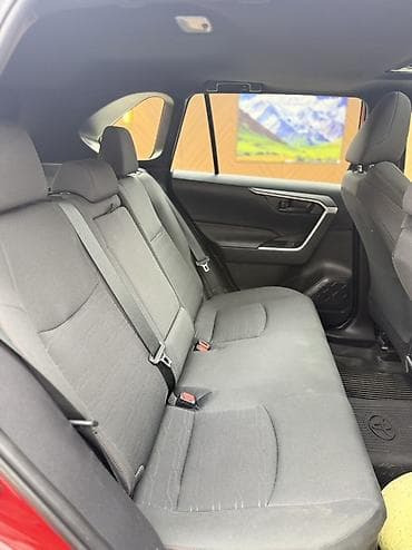 Продажа авто: Toyota RAV4: 2021 г., 2.5 л, Вариатор, Электромобиль, Кроссовер — 5
