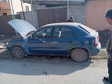 jet auto: Daewoo Nubira: 2017 г., Бензин, Седан — 4