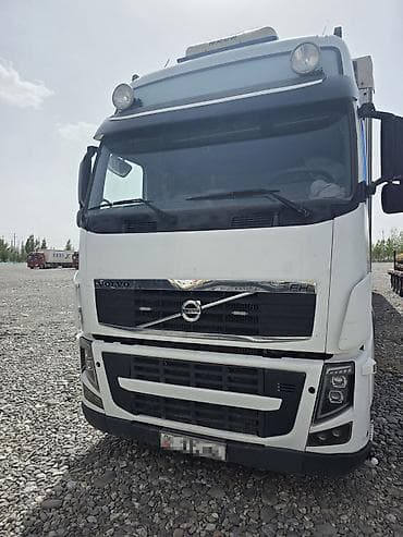 к7 2016: Тягач, Volvo, 2005 г., Тентованный — 2
