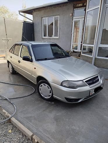 fit 2004: Daewoo Nexia: 2008 г., Механика, Бензин, Седан — 2