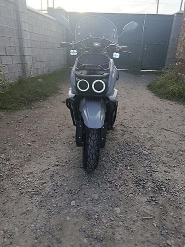 vas 2107: Макси-скутер Tank, 200 куб. см, Бензин — 3