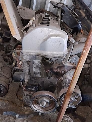vin code: Двигатель Honda, бензиновый, рядный 4‑цилиндровый, 16 клапанов, DOHC — 1