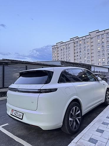 range river: Lixiang L7: 2023 г., Гибрид, Кроссовер — 5