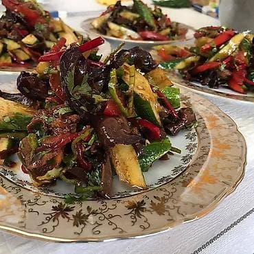 Көчмө банкеттер: Көчмө банкеттер | Ашпозчулар | Идиш-аякты ижарага берүү — 8