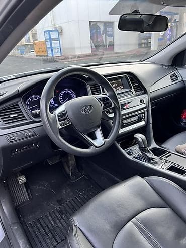 Hyundai Sonata: 2020 г., 2 л, Автомат, Бензин, Седан — 5