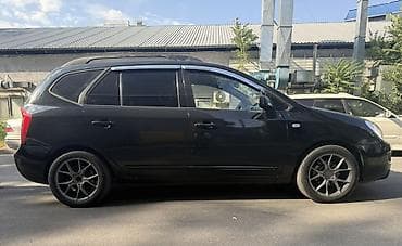 hyperko 2: Kia Carens: 2008 г., 2 л, Автомат, Газ, Минивэн — 4