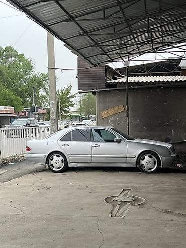 w211 e500: Mercedes-Benz E-Class: 2000 г., 2.6 л, Седан — 6