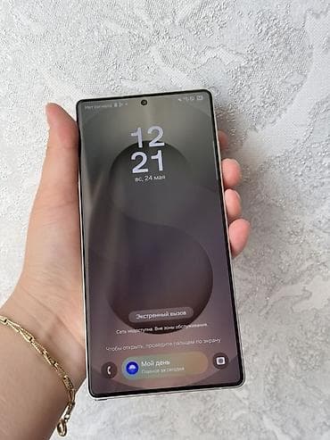 galaxy not 10: Samsung Galaxy S23 Ultra, Б/у, 256 ГБ, цвет - Белый — 8
