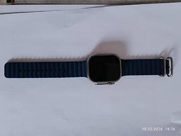 андроид часы: Смарт-часы с большим прямоугольным дисплеем и синим рифлёным ремешком — 2