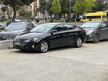 model y: Hyundai Elantra: 2020 г., 2 л, Автомат, Бензин, Седан — 1