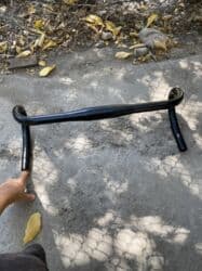 руль для велосипедов: Алюминиевые фикс рули (drop bar), матовый черный цвет. Особенности — 4