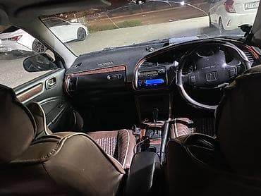 Транспорт: Honda Accord: 2002 г., 2 л, Автомат, Газ, Седан — 3