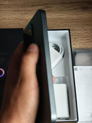 poco c55: Vivo IQOO 15R, цвет - Серый — 6