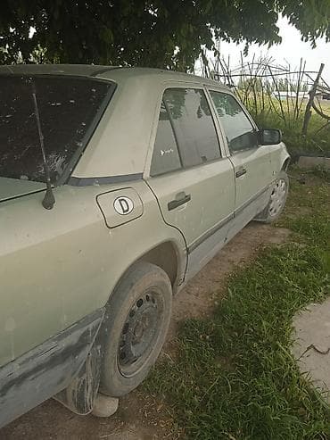 сиденье ауди 100 с4: Mercedes-Benz W124: 1988 г., 2.3 л, Механика, Дизель, Седан — 3