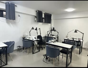 оборудование для химчистки авто: Продажа бизнеса Услуги красоты, Вместе с: Готовые договоры и контракты, Персонал и контракты, Оборудование и мебель — 1