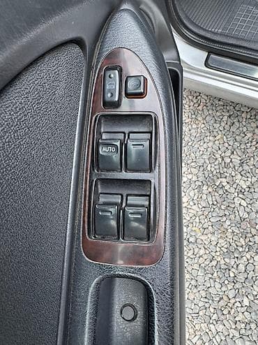 Toyota: Toyota Avensis: 2002 г., 1.8 л, Механика, Бензин, Универсал — 7