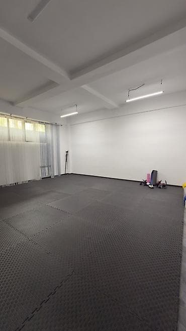 12 мик: *Продаётся коммерческое помещение с ремонтом* ЖК Green Land Район: 5 — 6