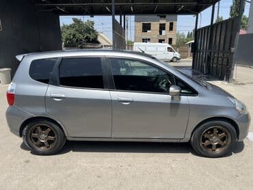 рейка цивик: Honda Fit: 2002 г., 1.5 л, Вариатор, Хэтчбэк — 2