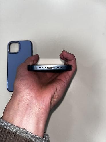 1151 материнская плата: IPhone 13 mini, Midnight, Чехол — 5