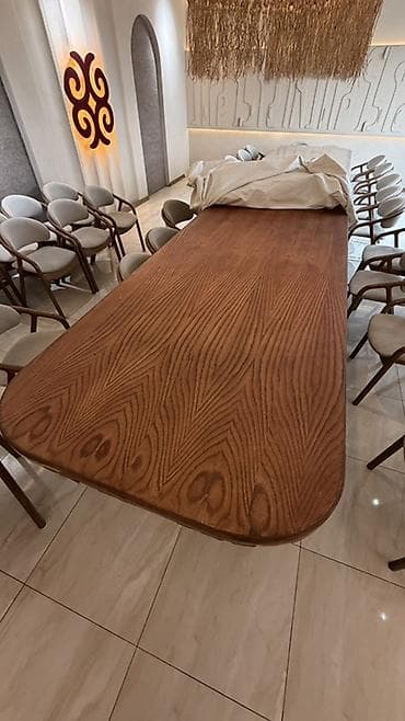 охотничий стол: На 22-24 персон Большой обеденный/банкетный стол из массива дерева — 2