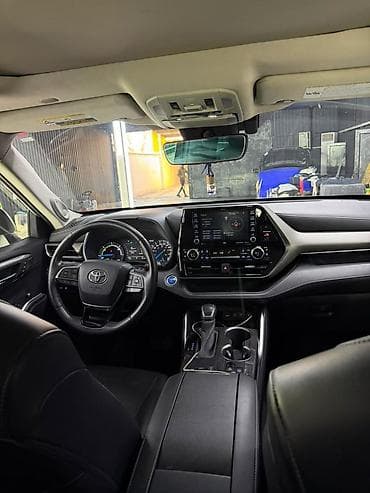 Toyota Highlander: 2020 г., 2.5 л, Автомат, Гибрид, Кроссовер — 6