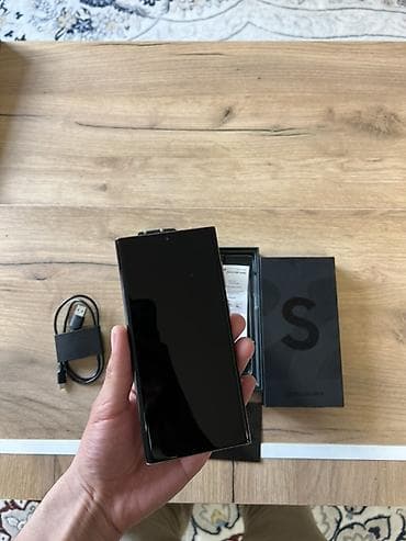 Samsung Galaxy S22 Ultra, 256 ГБ, цвет - Красный