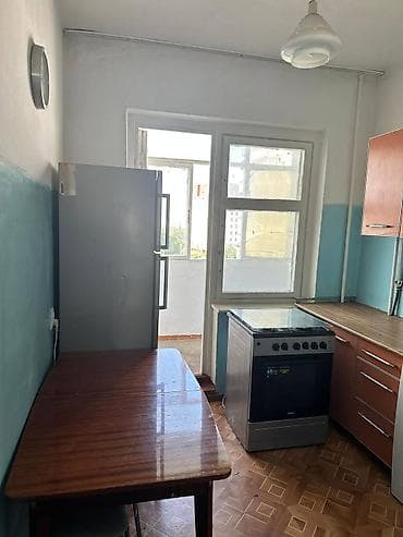 Квартиры: 3 комнаты, 65 м², 106 серия, 5 этаж, Старый ремонт — 8