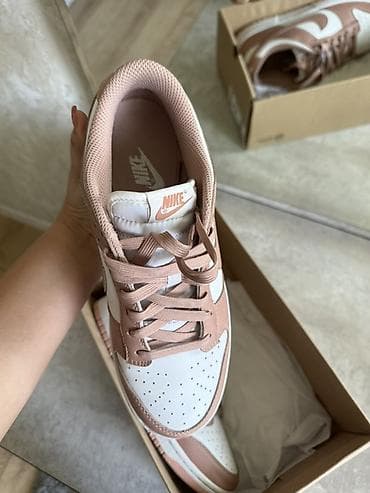 Личные вещи: Кроссовки, 41, Nike, Новый, цвет - Бежевый, Самовывоз, Платная доставка — 2