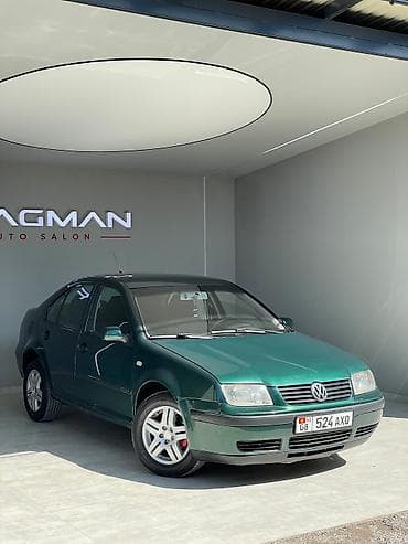 Транспорт: Volkswagen Bora: 2000 г., 1.6 л, Механика, Газ, Седан — 2