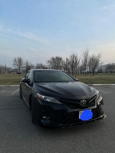 Toyota Camry: 2018 г., 2.5 л, Автомат, Бензин, Седан