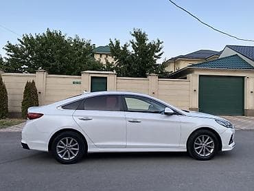 Транспорт: Hyundai Sonata: 2017 г., 2 л, Автомат, Газ, Седан — 7