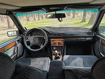 мерседес 210 2 4: Mercedes-Benz W124: 1994 г., 2.2 л, Кол менен иштөөчү, Бензин, Седан — 8