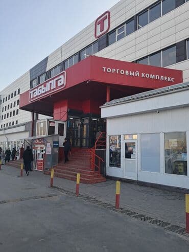 Сдаю в аренду бутик в т.к Табылга 16 кв.м проходимость хорошая
