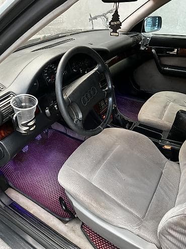 e6 3: Audi 100: 1993 г., 2.6 л, Механика, Бензин, Седан — 8