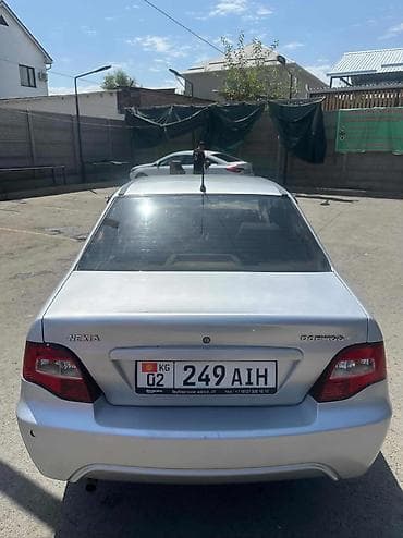 spark 2012: Daewoo Nexia: 2011 г., 1.5 л, Механика, Бензин, Седан — 4