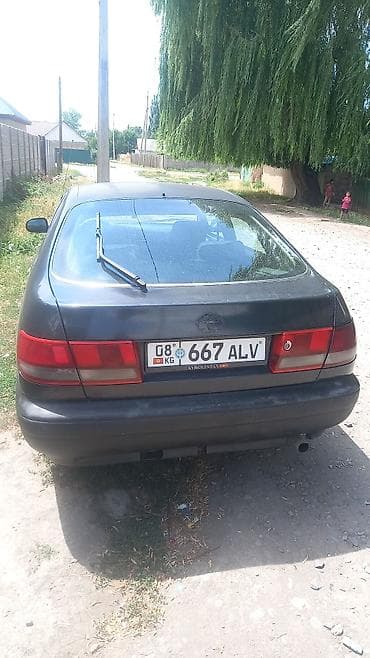 портер 2 салон: Toyota Carina: 1994 г., 1.6 л, Механика, Бензин, Хэтчбэк — 8