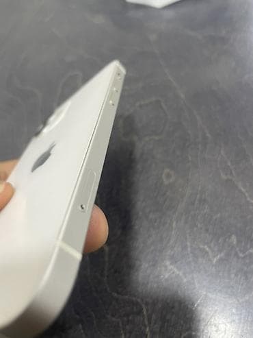 13 iphone pro max: IPhone 12, Б/у, 64 ГБ, Белый, Чехол, 75 % — 4