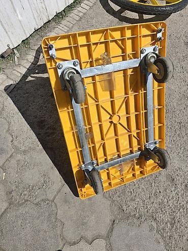 одежда для новорождённых: Садово-строительная тачка и тележка, Пластиковая, Четырехколесная — 4