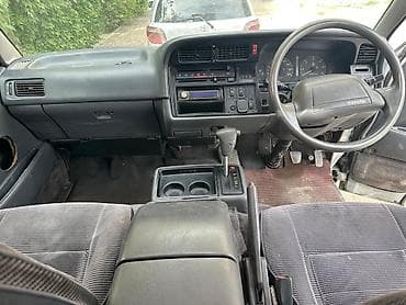 4 vd: Toyota Hiace: 1992 г., 2.7 л, Автомат, Дизель, Минивэн — 4