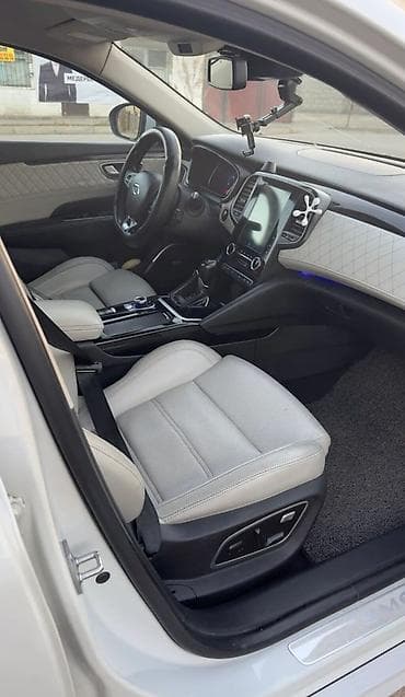 ом: Renault SM6: 2018 г., 2 л, Вариатор, Газ, Седан — 5