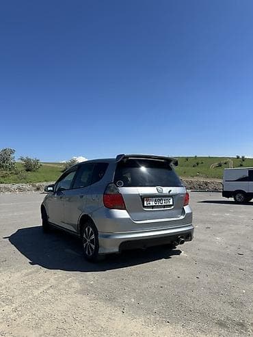 манитор фит: Honda Fit: 2003 г., 1.5 л, Вариатор, Бензин, Хэтчбэк — 6