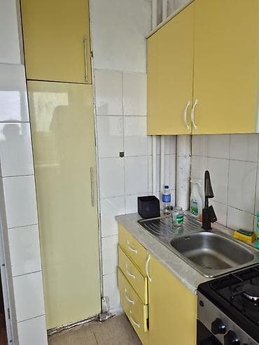 заменить фасады кухонной мебели: Что делаем: - Обновляем фасады шкафов, ящики, цоколь, торцы — 6