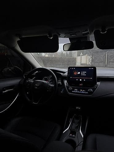 на короллу: Toyota Corolla: 2019 г., 1.8 л, Автомат, Бензин, Седан — 9